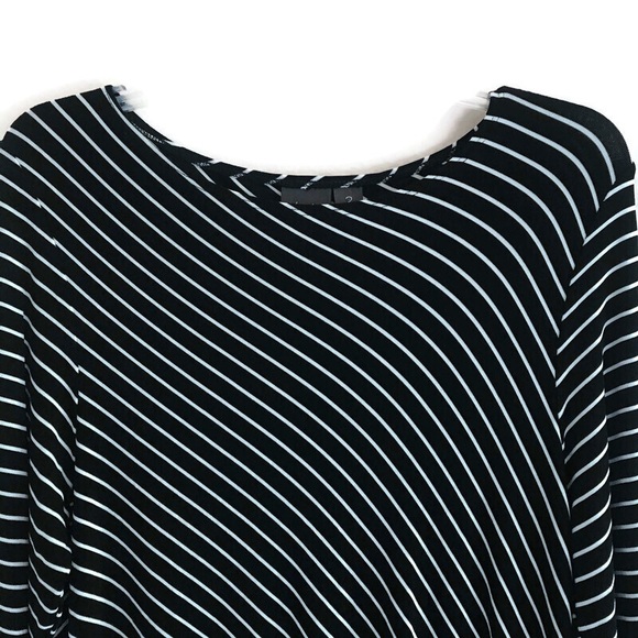 CHICO'S Travelers B&W Striped Asymmetric Tunic - Picture 3 of 11